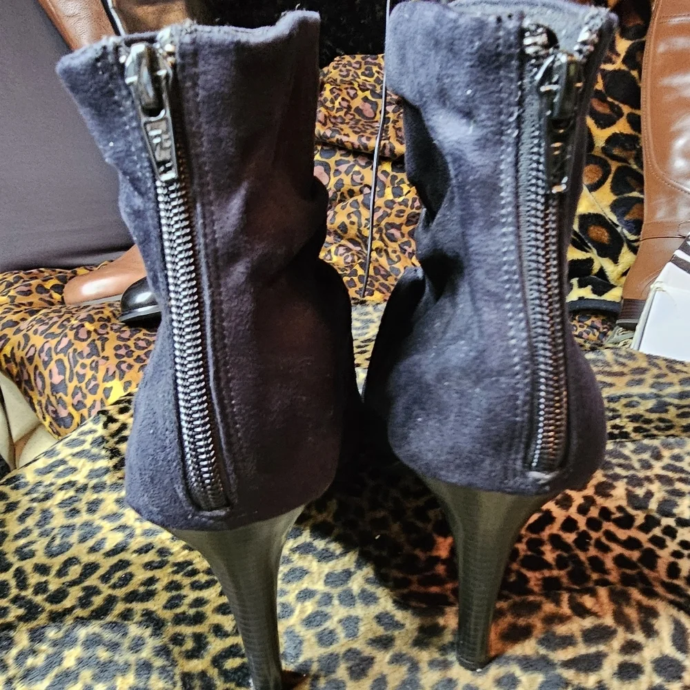 FIONI BLACK ANKLE BOOTIES PLATFORM HEEL OPEN TOE BOOTS SIZE 12